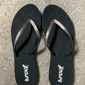 Reef thong flip flops
